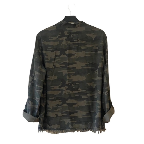 Sanctuary Camo Fray‎ Hem Utility Jacket - Picture 7 of 12